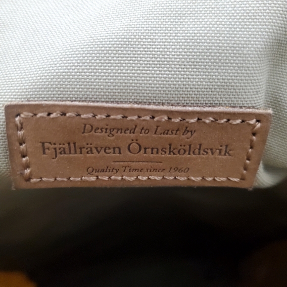 Fjallraven Crossbody Messenger Bag - Picture 11 of 14